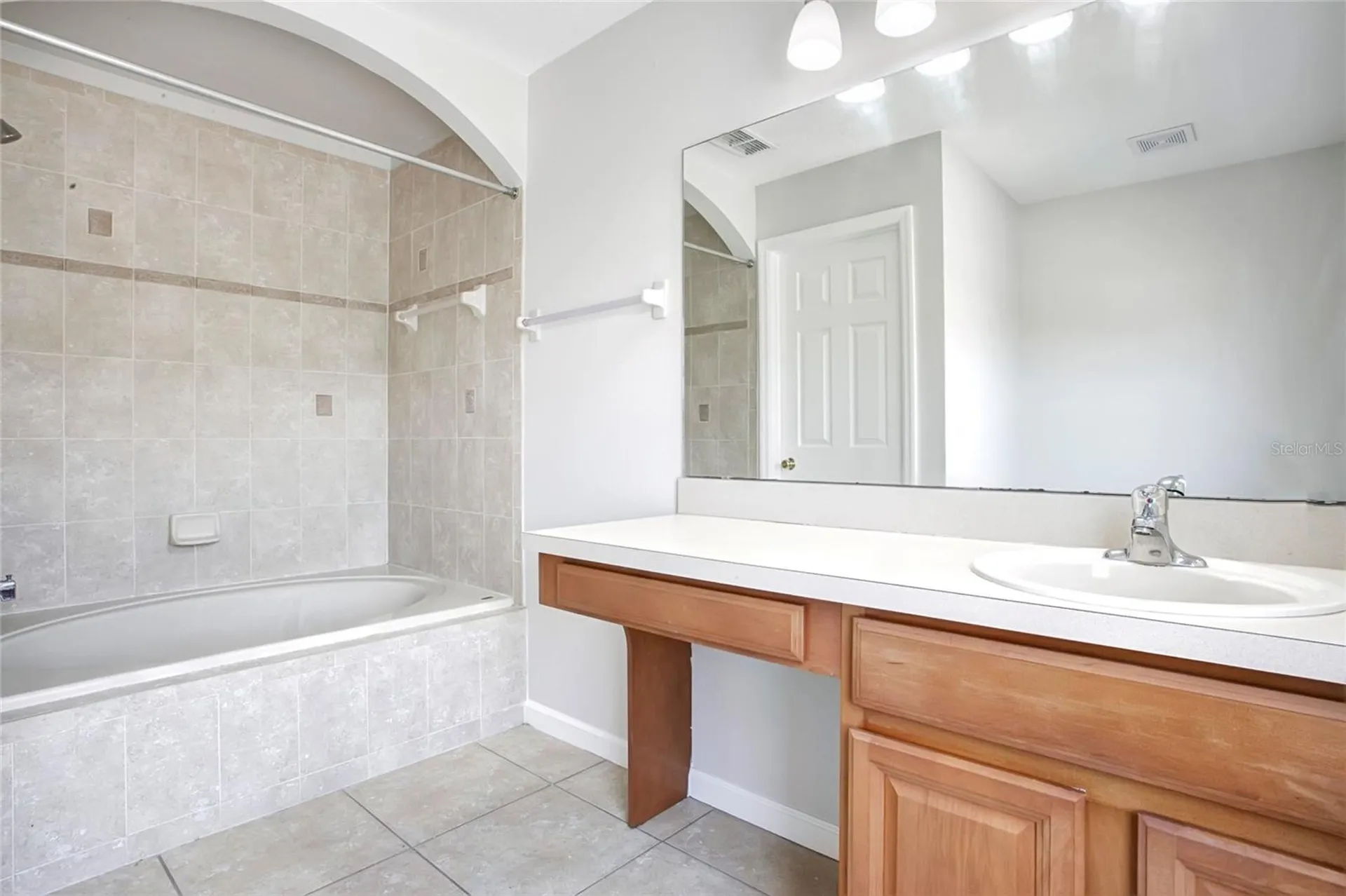 16571 Cedar Crest Drive Orlando FL 32828