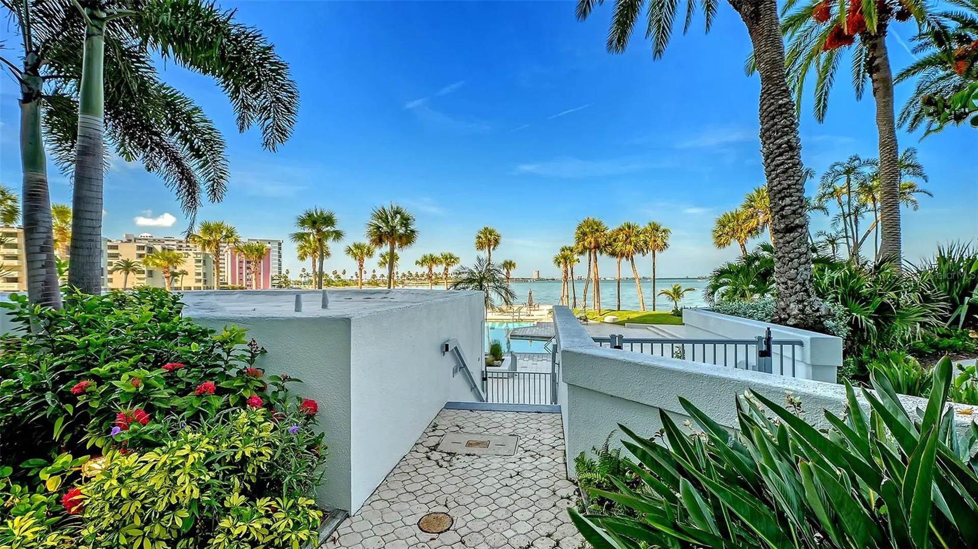 888 Blvd Of The Arts Sarasota FL 34236