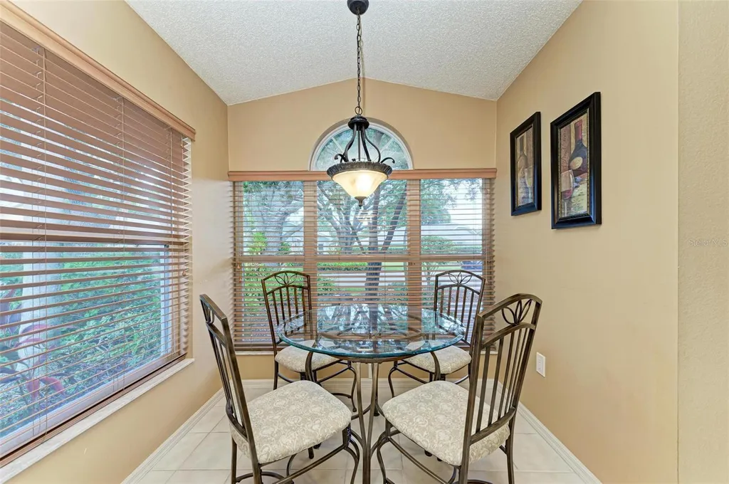 4936 Linsey Court Sarasota FL 34243