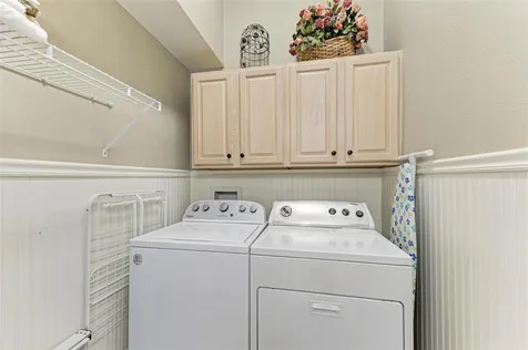 4936 Linsey Court Sarasota FL 34243