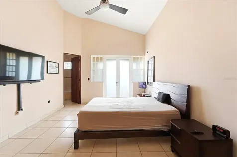 E-2 Brighton Country Club Dorado PR 00646