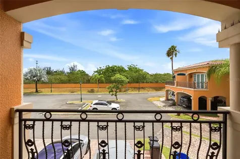 E-2 Brighton Country Club Dorado PR 00646