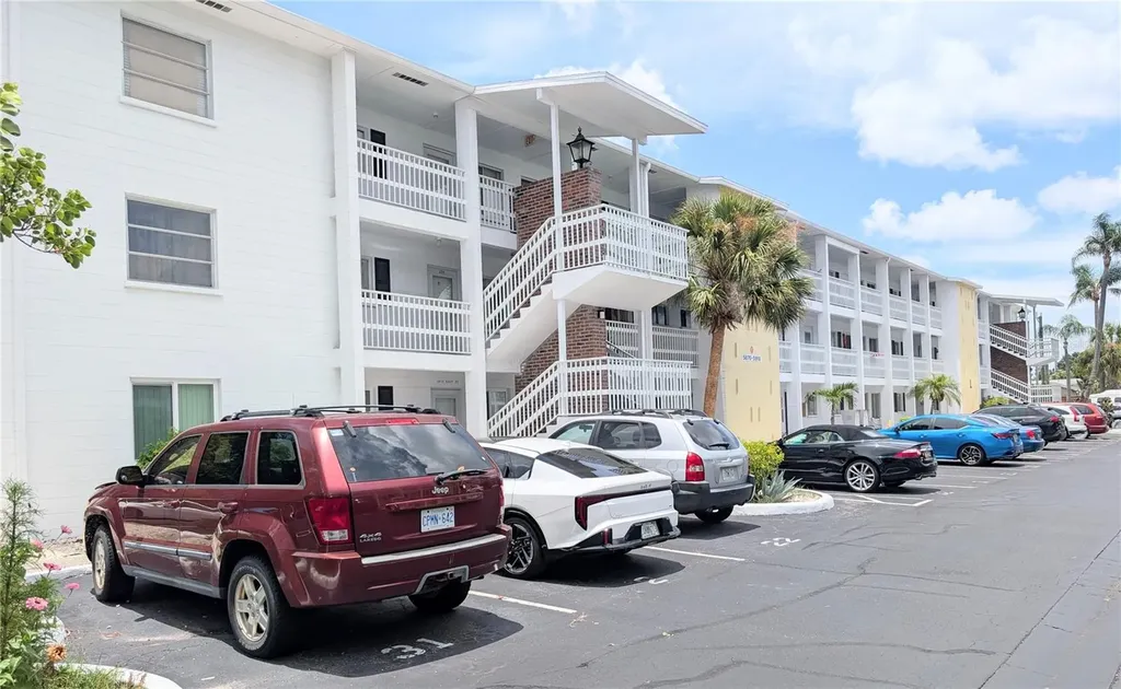 5872 Easy Street Bradenton FL 34207