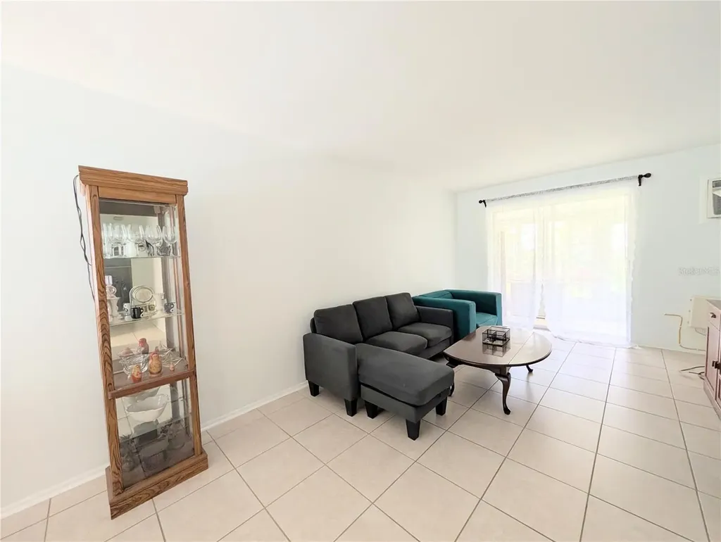 5872 Easy Street Bradenton FL 34207