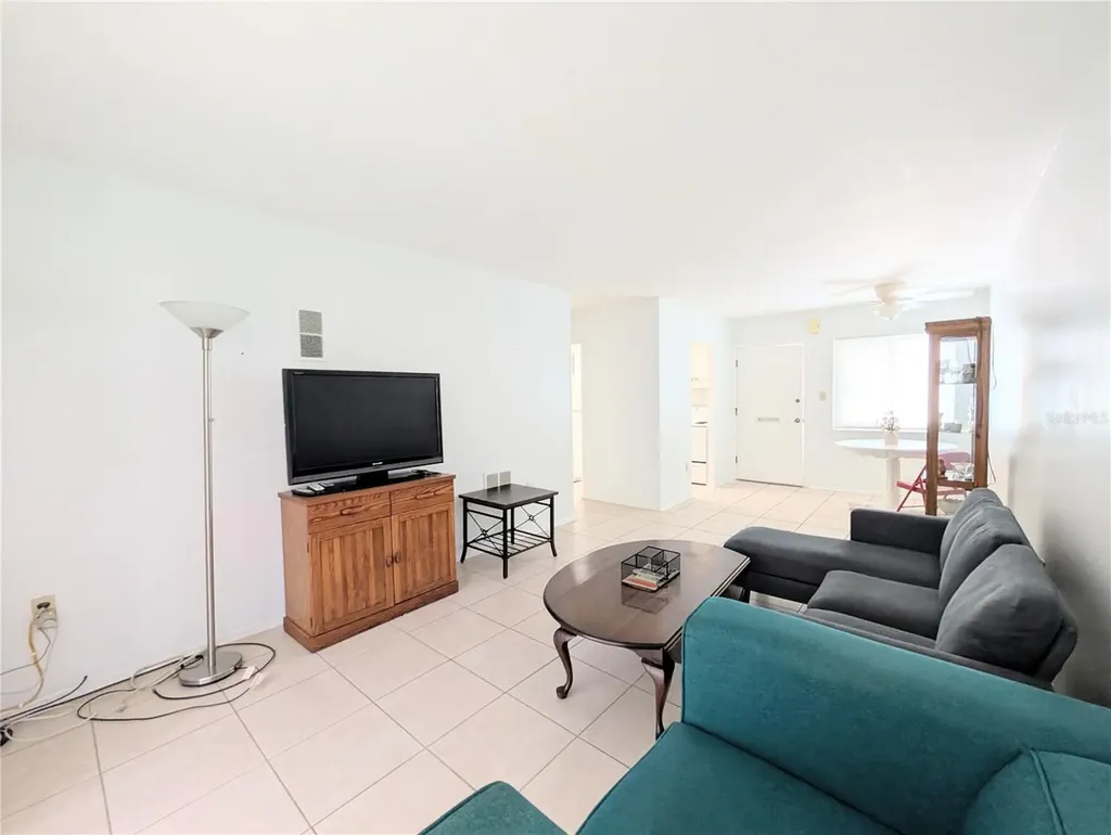 5872 Easy Street Bradenton FL 34207