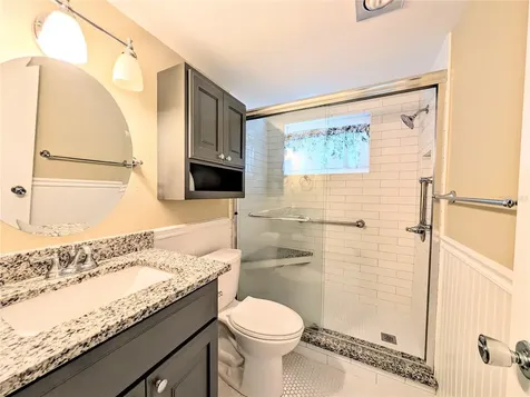 5872 Easy Street Bradenton FL 34207