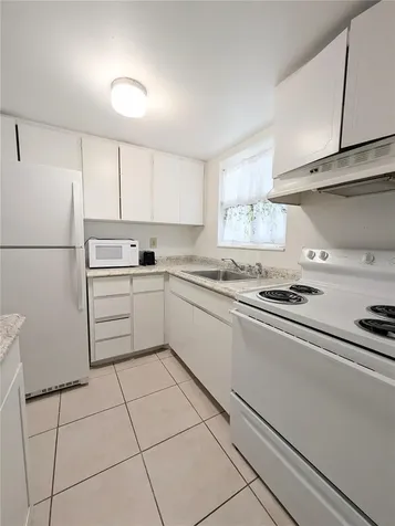 5872 Easy Street Bradenton FL 34207