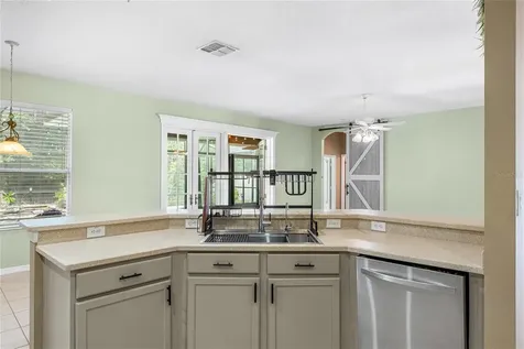 2438 Greenwillow Drive Orlando FL 32825