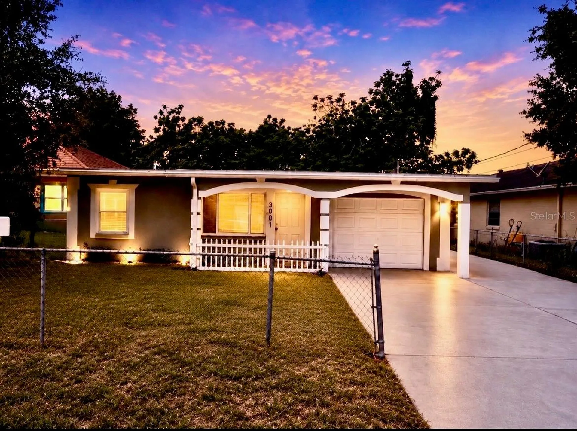 300 S Buena Vista Avenue Orlando FL 32835