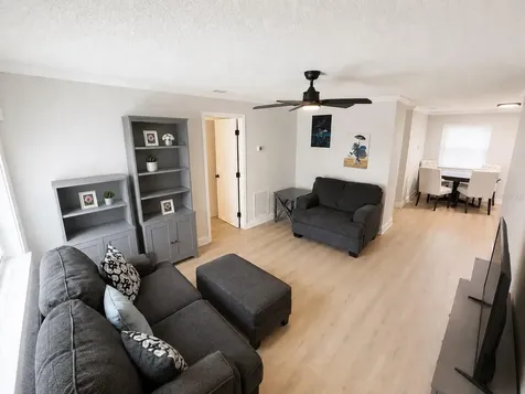 300 S Buena Vista Avenue Orlando FL 32835