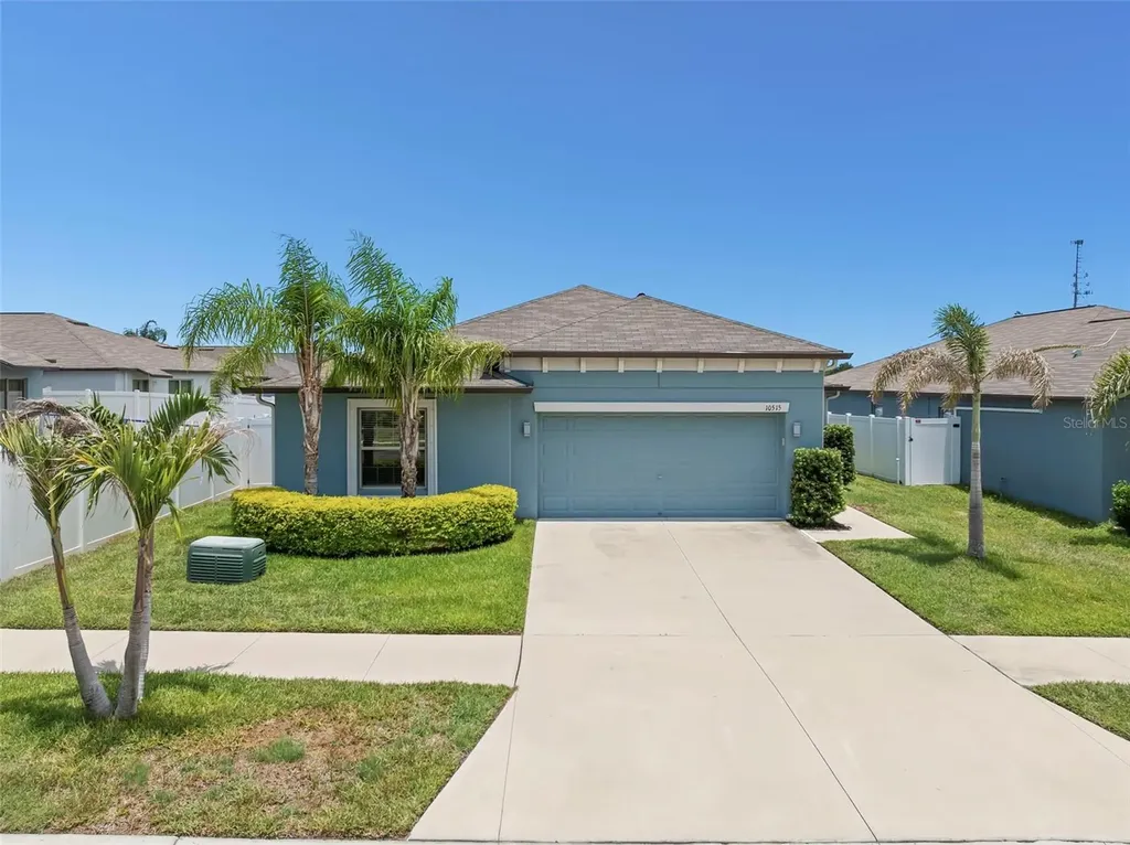 10515 Carloway Hills Drive Wimauma FL 33598