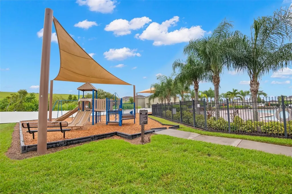 10515 Carloway Hills Drive Wimauma FL 33598