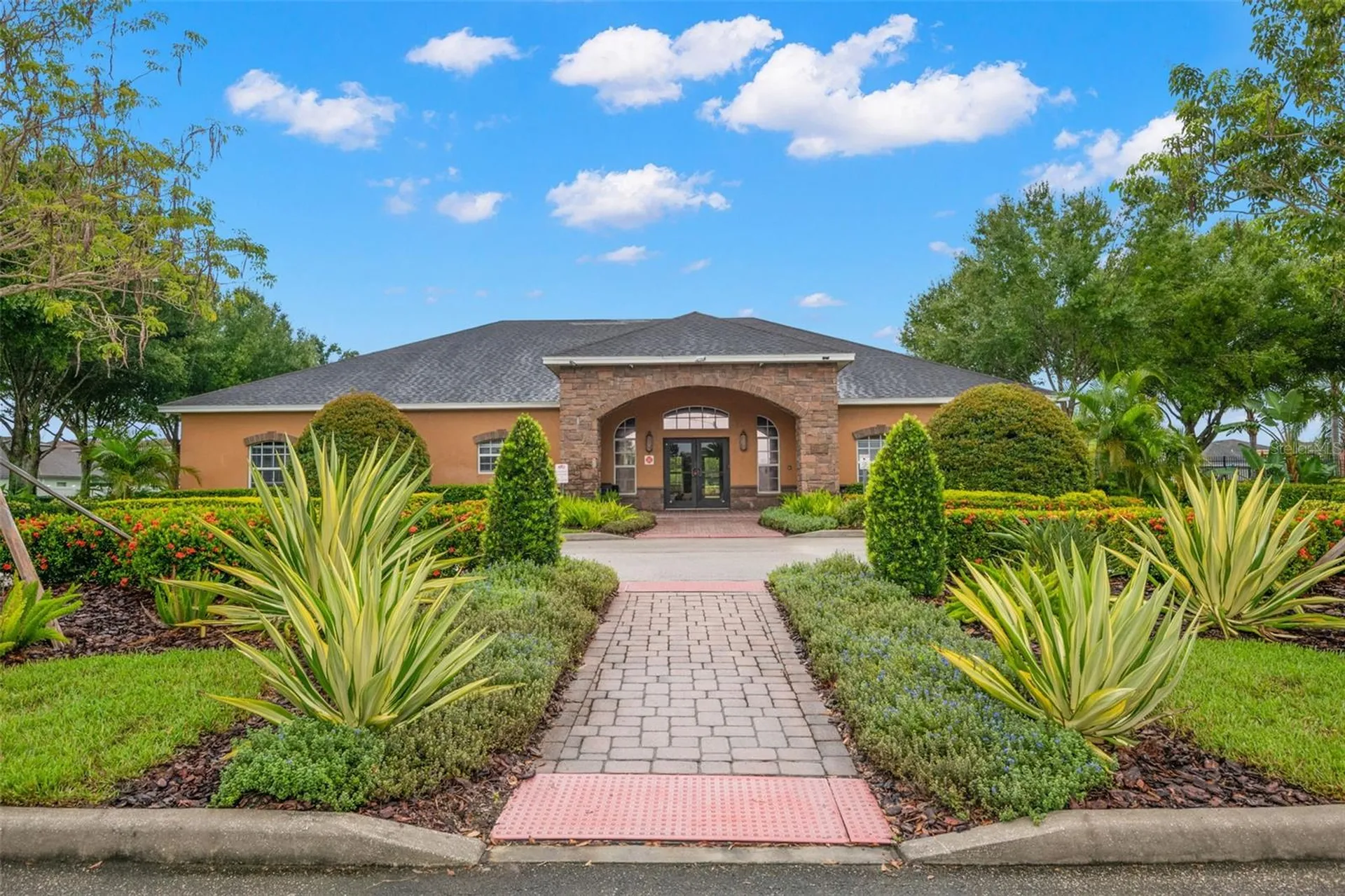 10515 Carloway Hills Drive Wimauma FL 33598