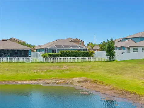 10515 Carloway Hills Drive Wimauma FL 33598