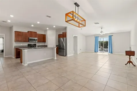 10515 Carloway Hills Drive Wimauma FL 33598
