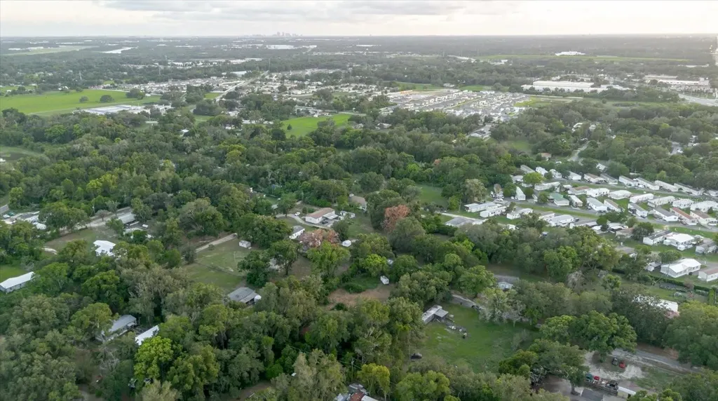 11152 Galaxy Lane Thonotosassa FL 33592