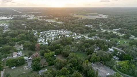 11152 Galaxy Lane Thonotosassa FL 33592