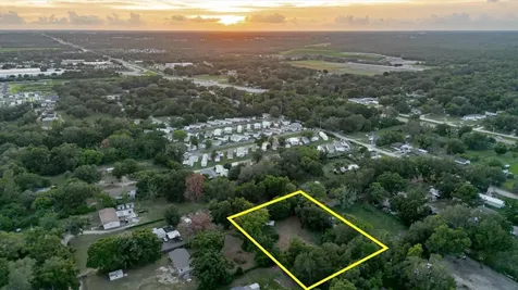 11152 Galaxy Lane Thonotosassa FL 33592