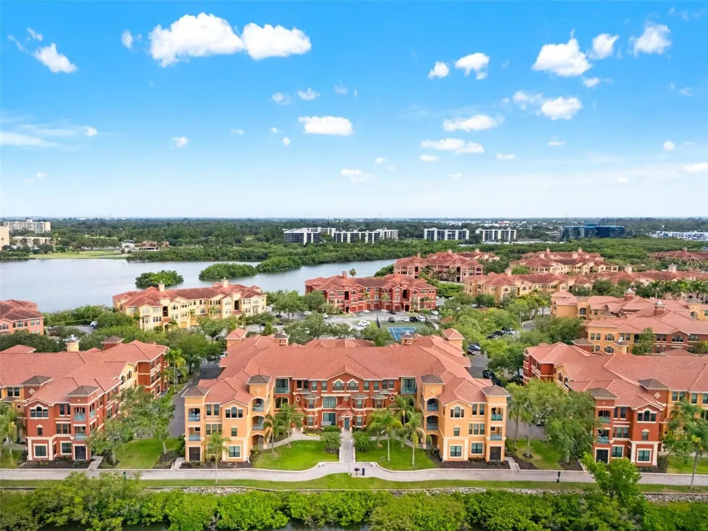 2738 Via Tivoli Clearwater FL 33764