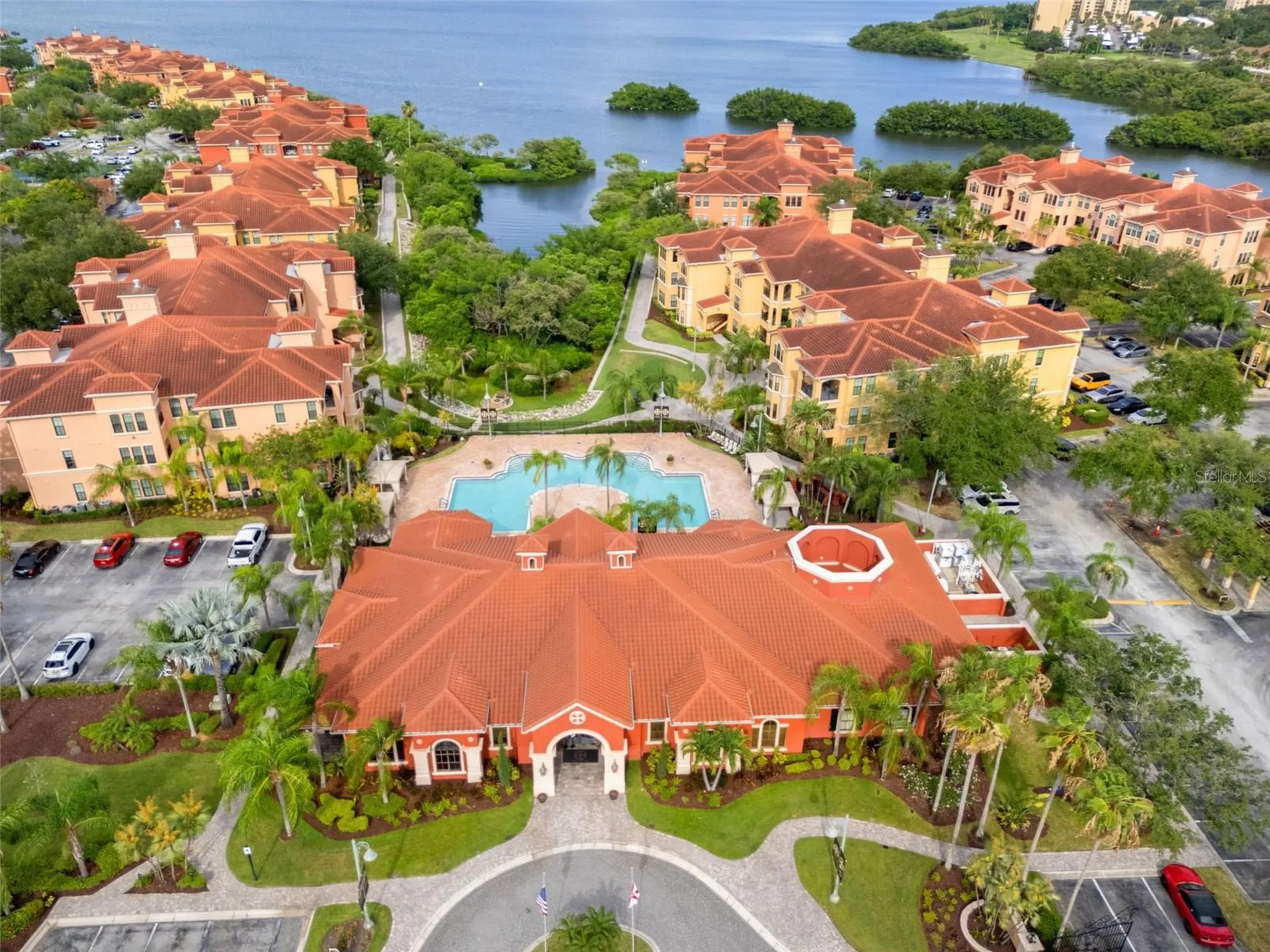 2738 Via Tivoli Clearwater FL 33764