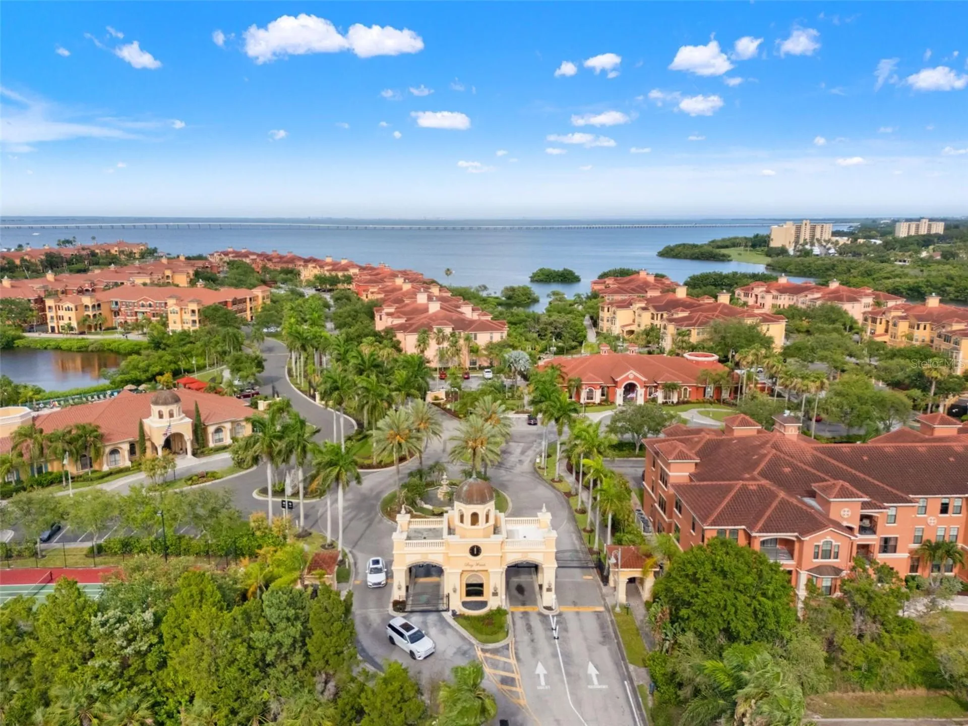 2738 Via Tivoli Clearwater FL 33764