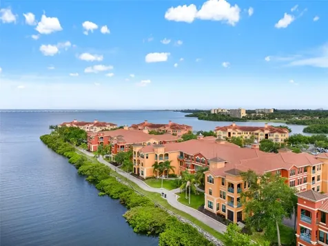 2738 Via Tivoli Clearwater FL 33764