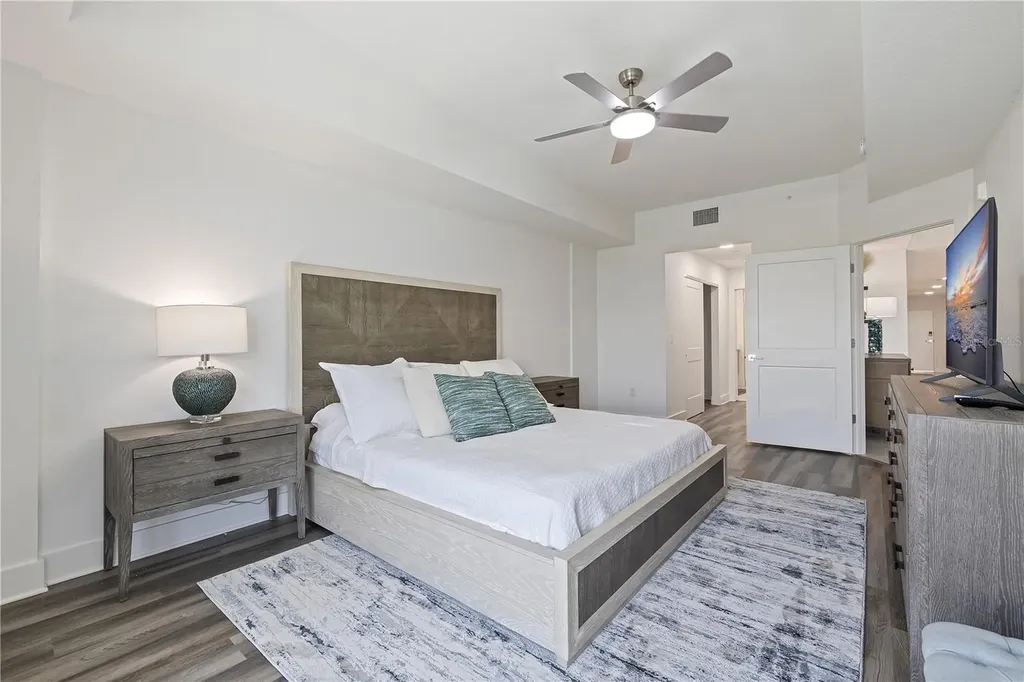 415 Island Way Clearwater Beach FL 33767