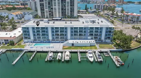 415 Island Way Clearwater Beach FL 33767