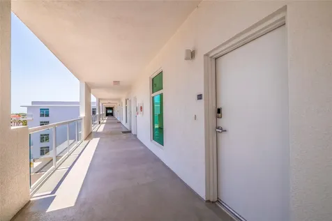 415 Island Way Clearwater Beach FL 33767