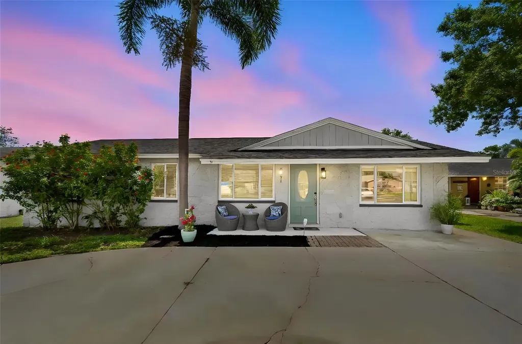 8891 85th Street Seminole FL 33777