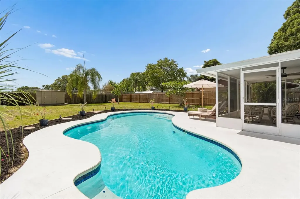 8891 85th Street Seminole FL 33777