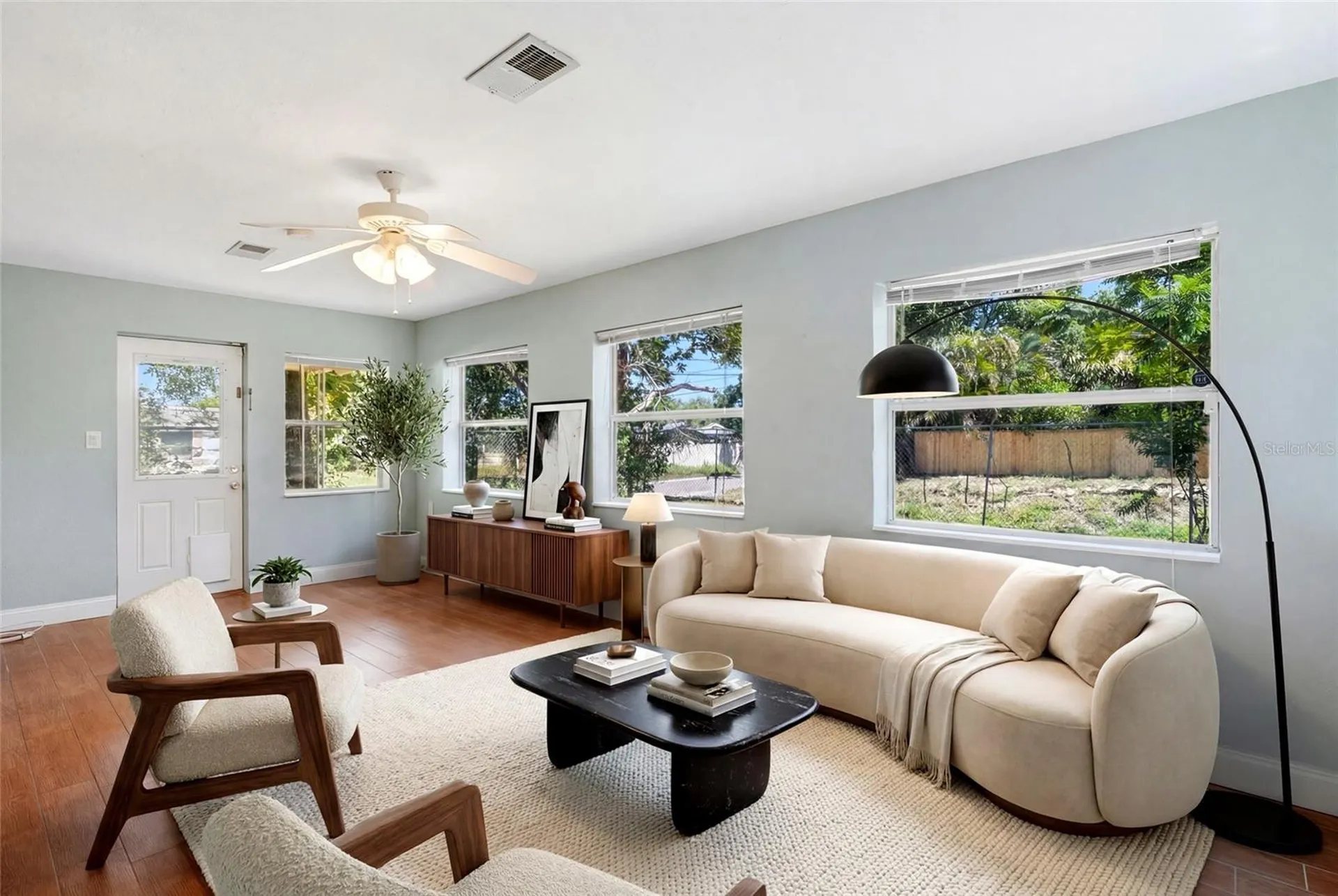 5697 33rd Avenue N St Petersburg FL 33710