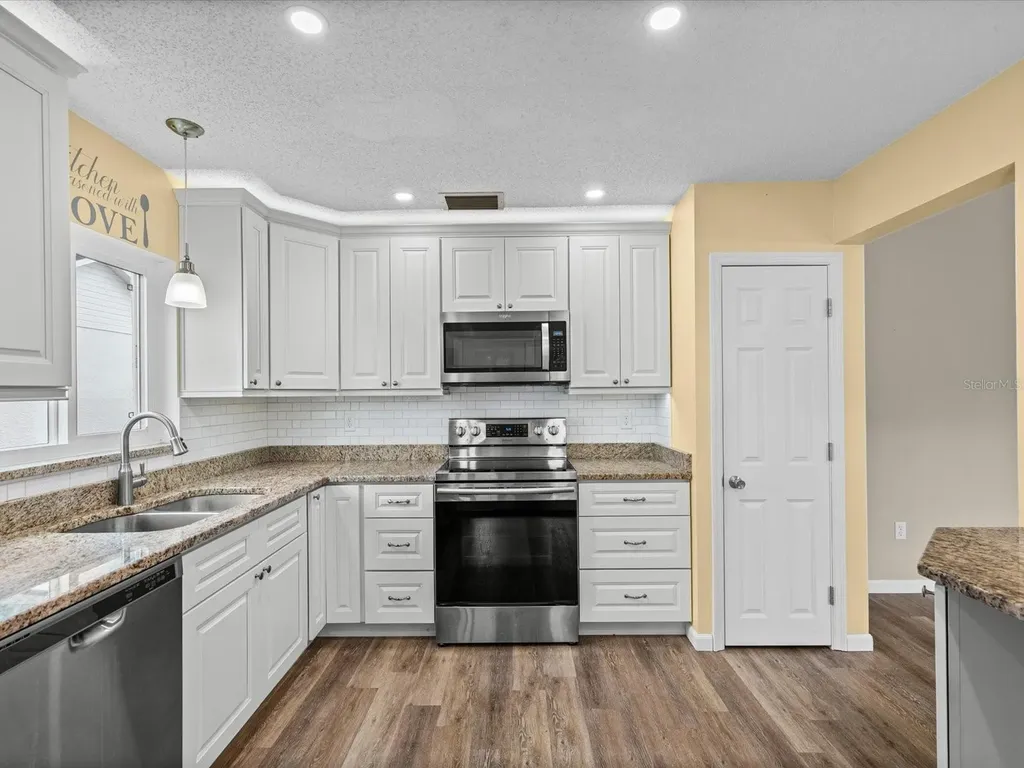 1105 Tuxford Drive Brandon FL 33511