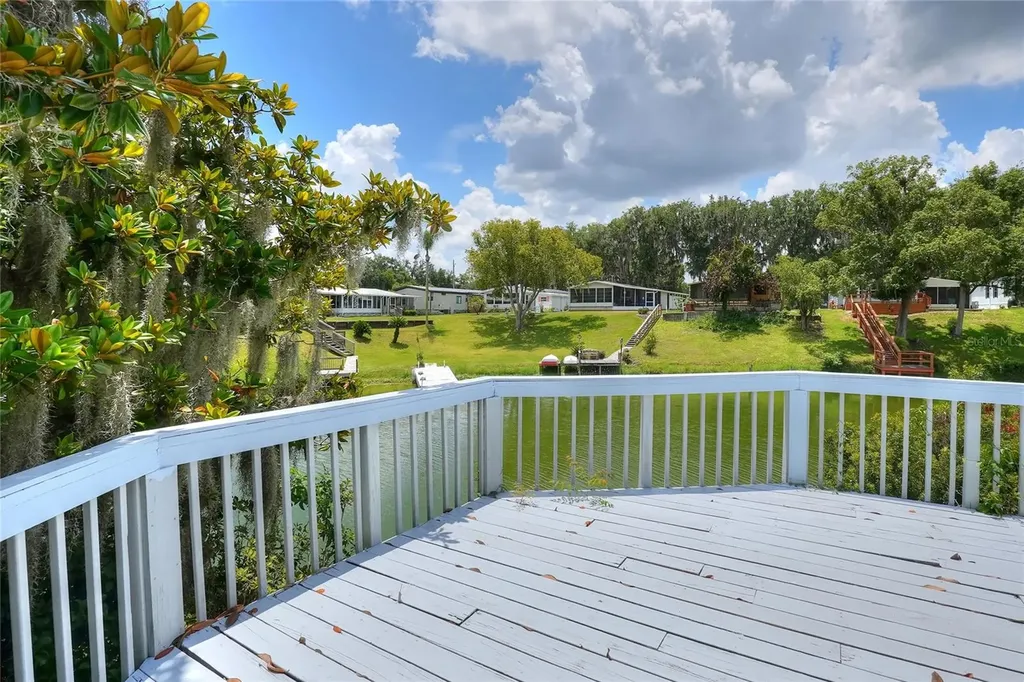 2055 S Floral Avenue Bartow FL 33830