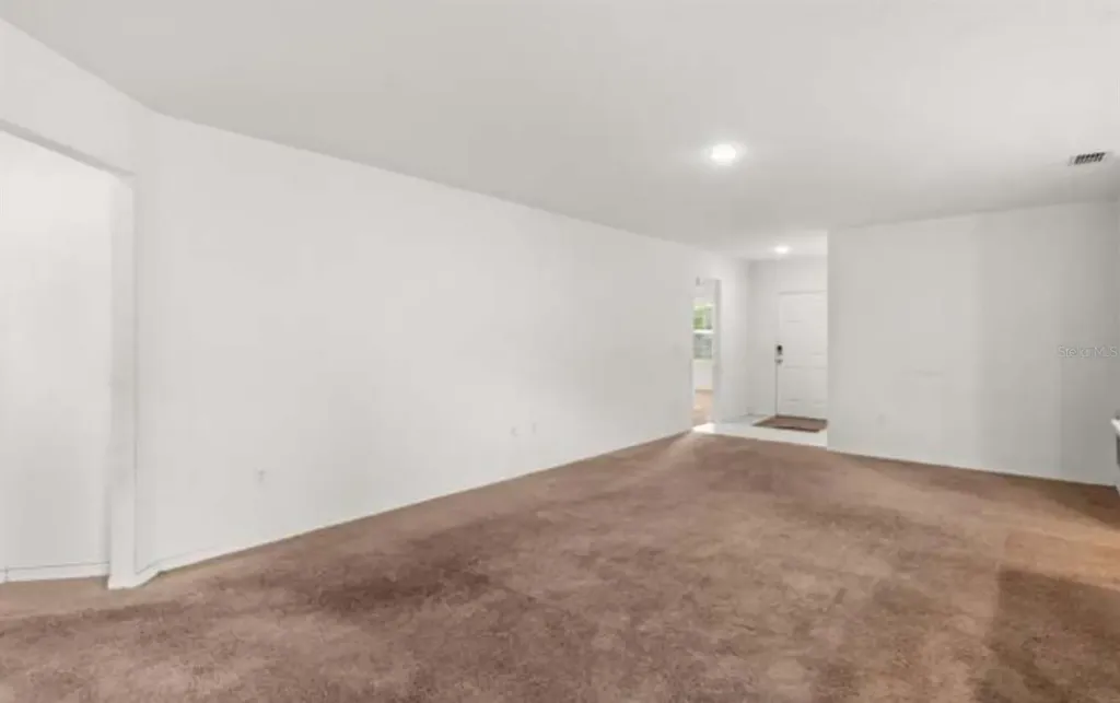 704 Pasteur Lane Kissimmee FL 34759