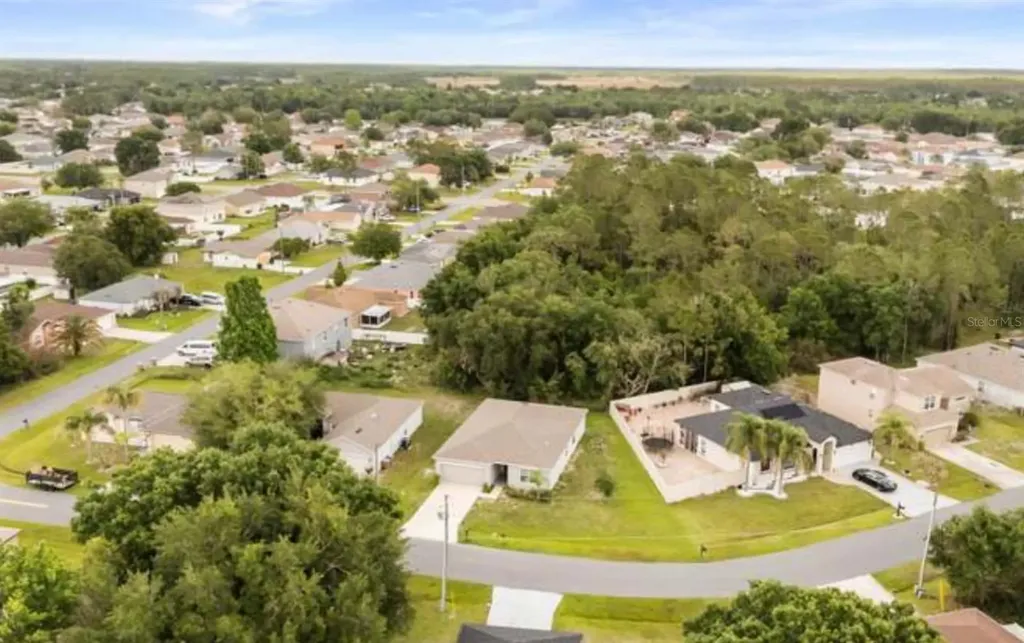 704 Pasteur Lane Kissimmee FL 34759