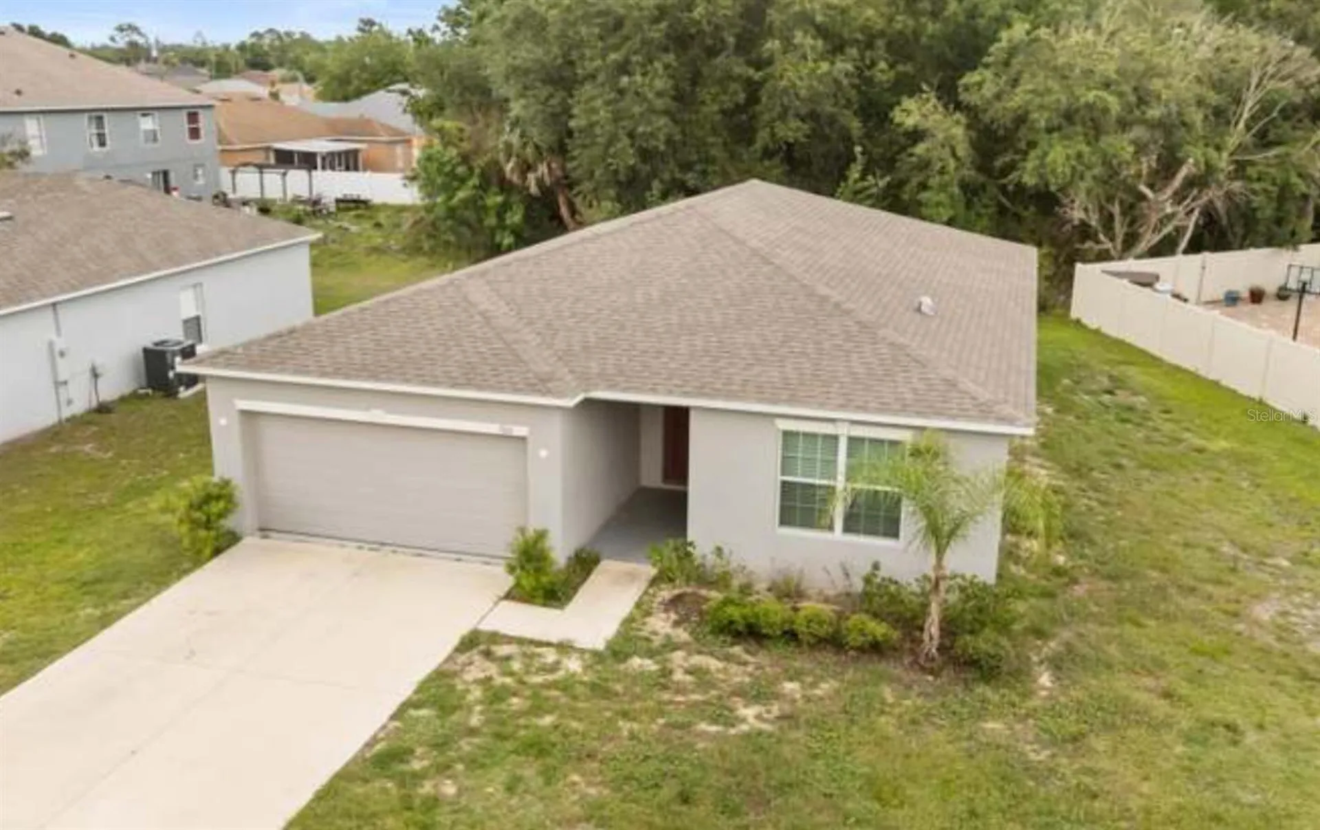 704 Pasteur Lane Kissimmee FL 34759