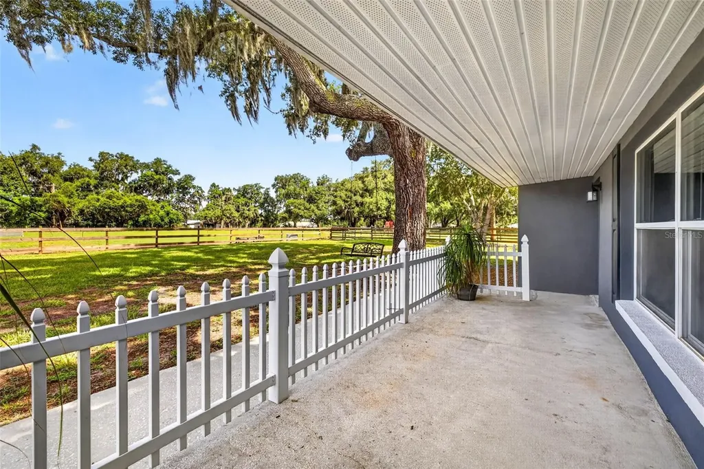 5702 Tindale Road Plant City FL 33565