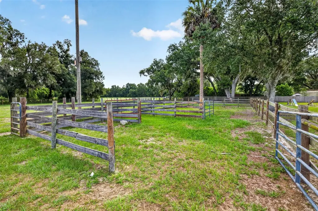 5702 Tindale Road Plant City FL 33565