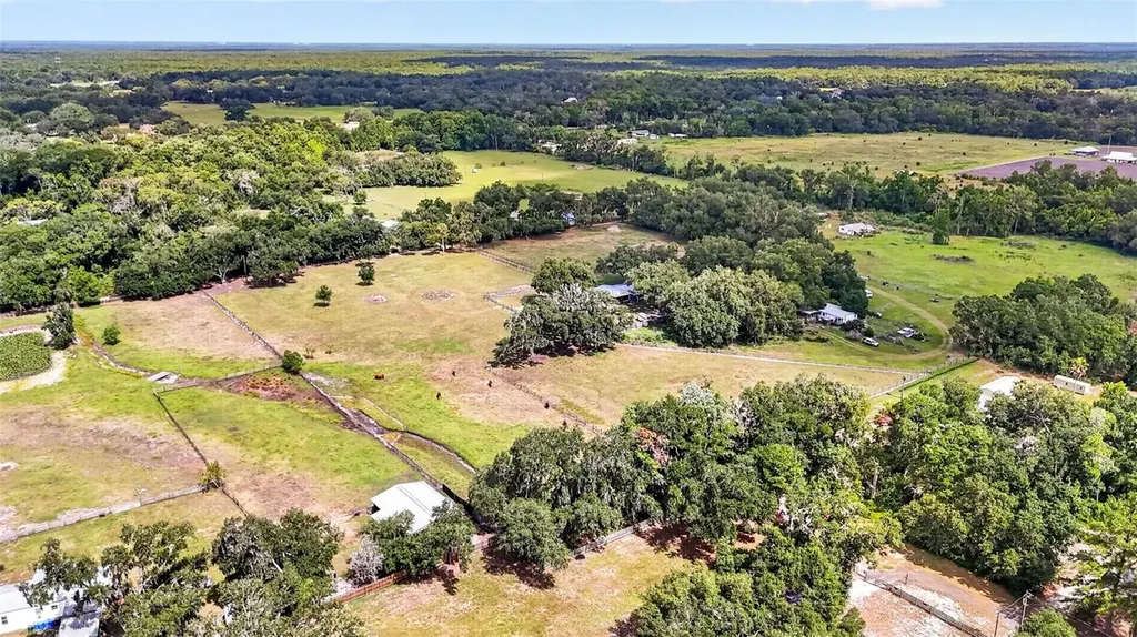 5702 Tindale Road Plant City FL 33565