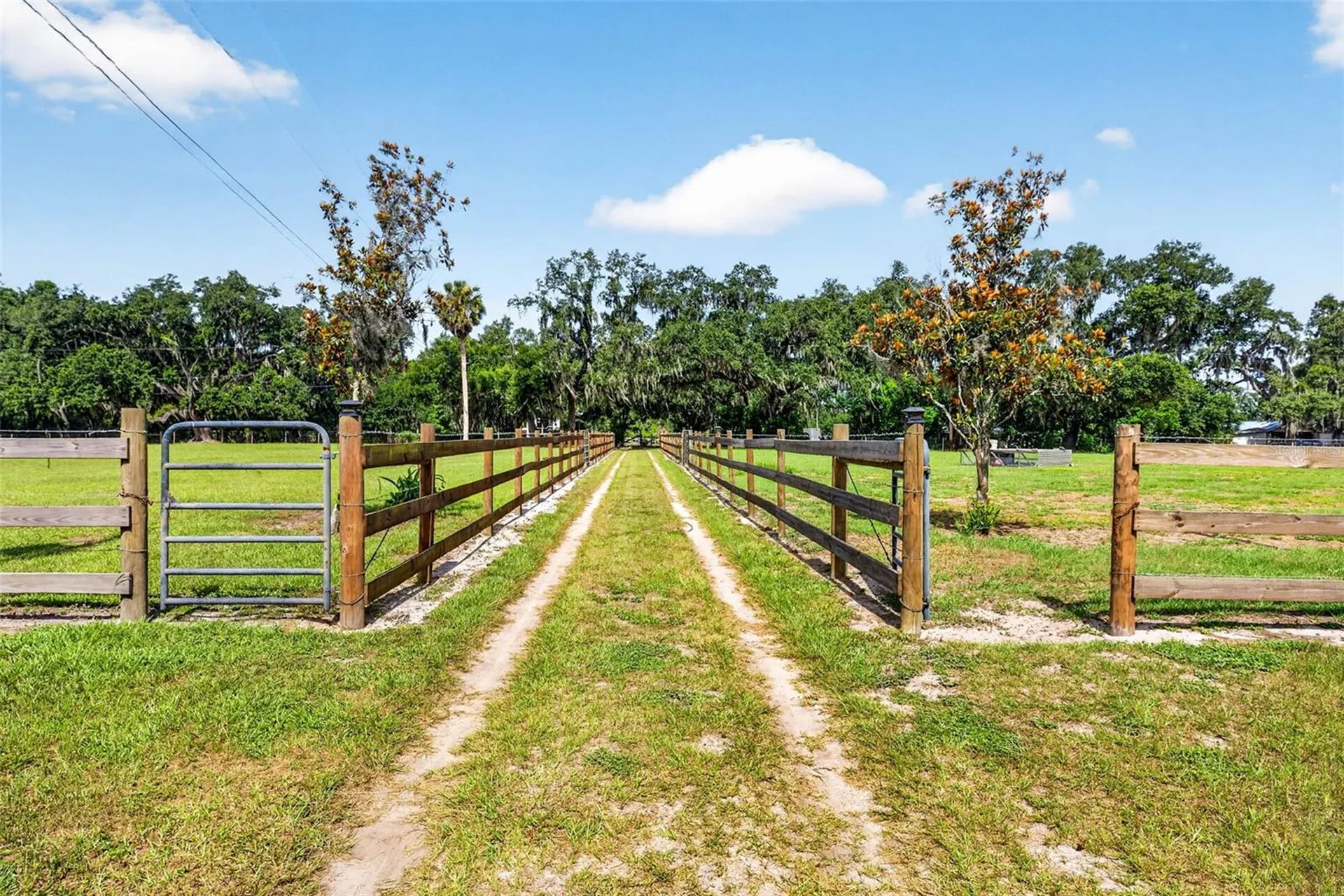 5702 Tindale Road Plant City FL 33565