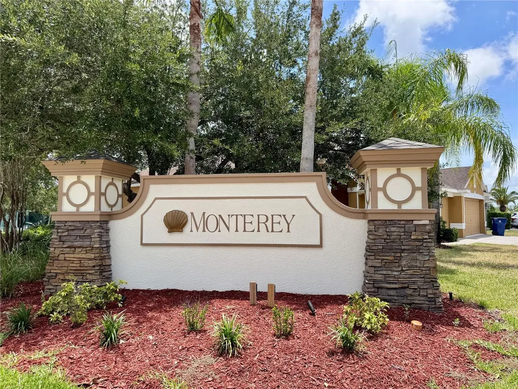2708 Wood Pointe Drive Holiday FL 34691