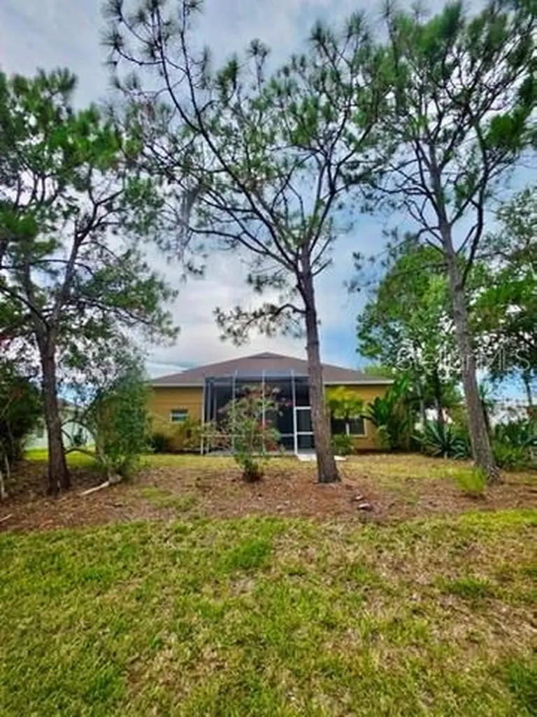 2708 Wood Pointe Drive Holiday FL 34691