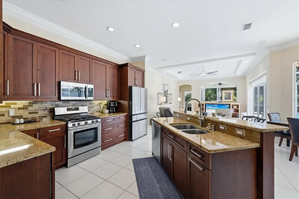 7215 Marston Court University Park FL 34201