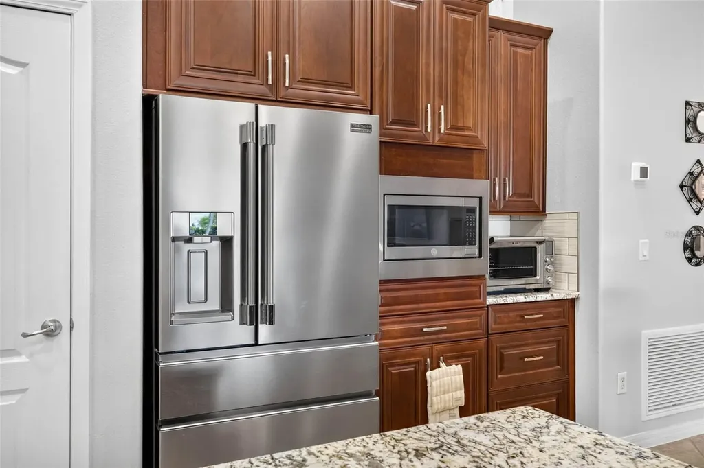 31218 Alchester Wesley Chapel FL 33543