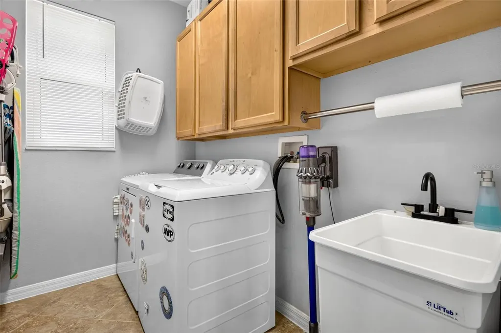 31218 Alchester Wesley Chapel FL 33543