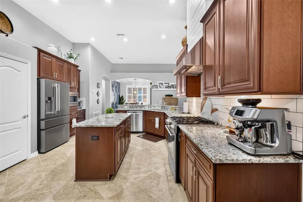 31218 Alchester Wesley Chapel FL 33543