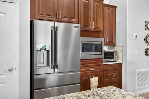31218 Alchester Wesley Chapel FL 33543