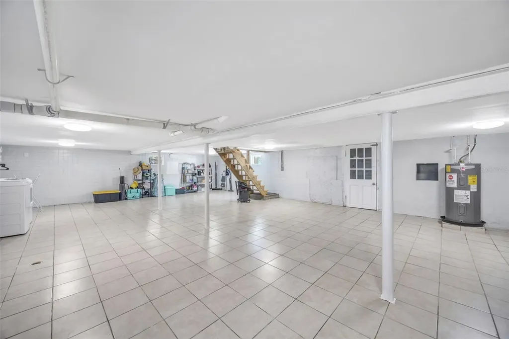 1109 E New Orleans Avenue Tampa FL 33603