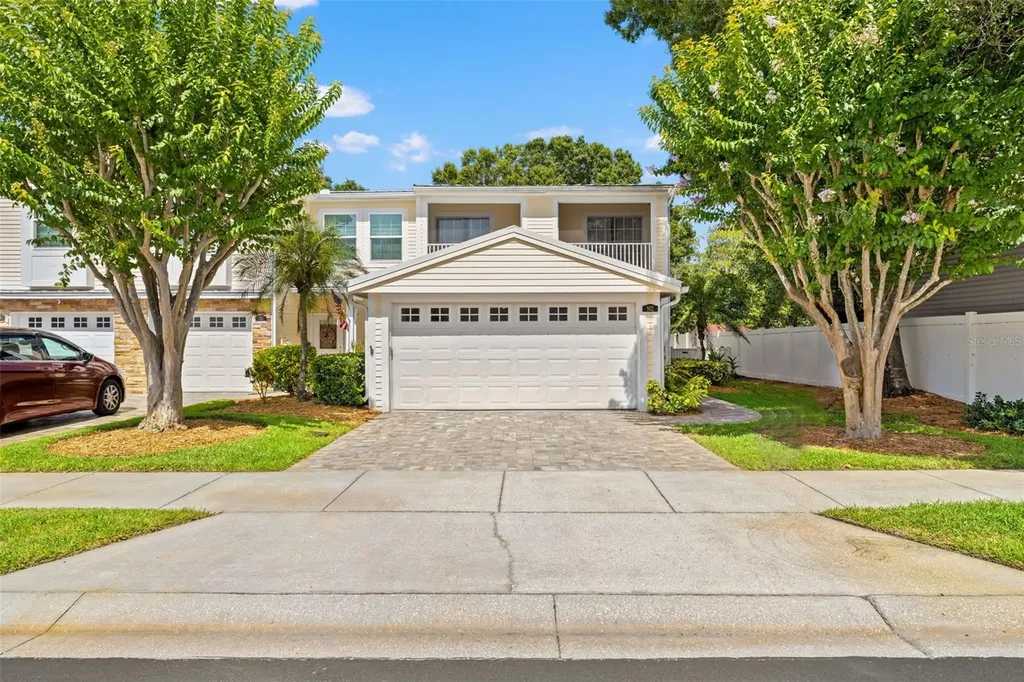 902 Woodbridge Court Safety Harbor FL 34695